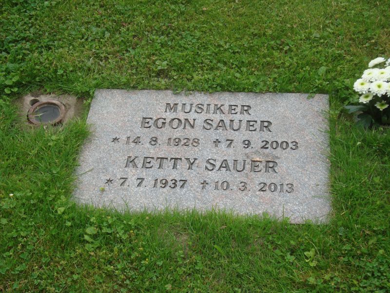 Egon Sauer.JPG